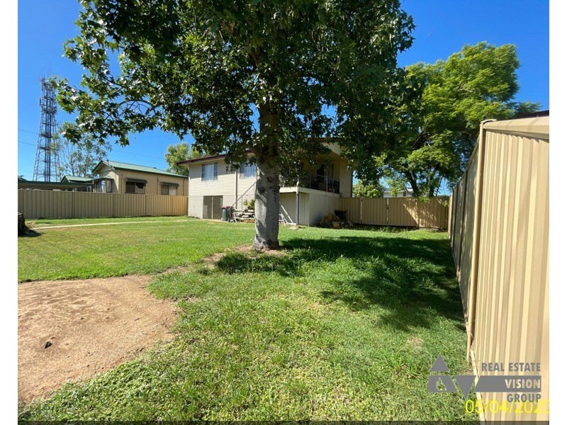21 Acacia Street, Blackwater QLD 4717
