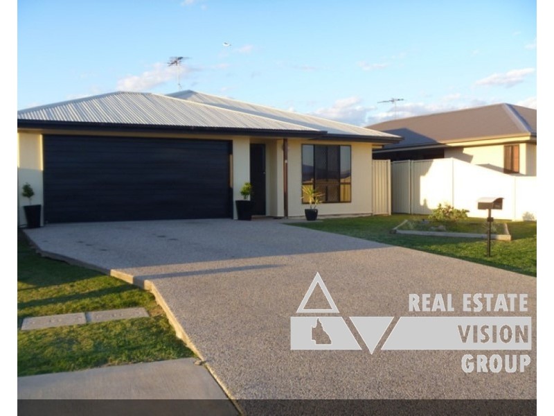 Unit 1/2 Baird St, Emerald QLD 4720