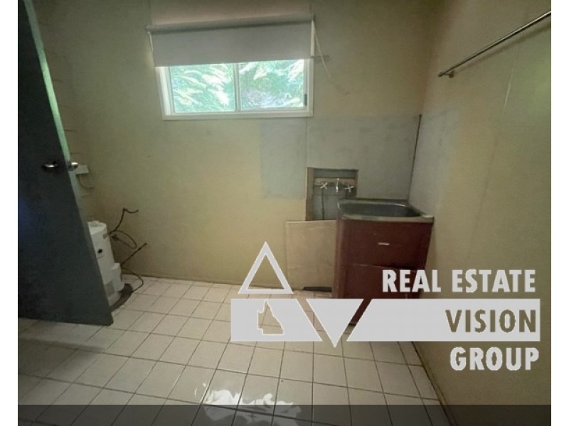 1063 Rubyvale, Sapphire QLD 4702