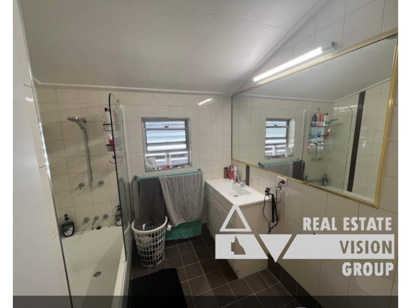 26 Beatty St, Clermont QLD 4721