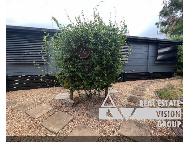 26 Beatty St, Clermont QLD 4721