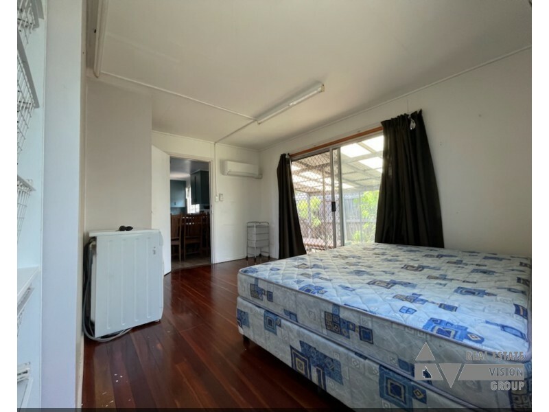 44 Littlefield St, Blackwater QLD 4717