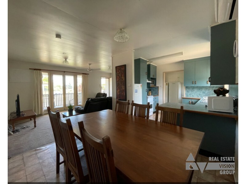 44 Littlefield St, Blackwater QLD 4717