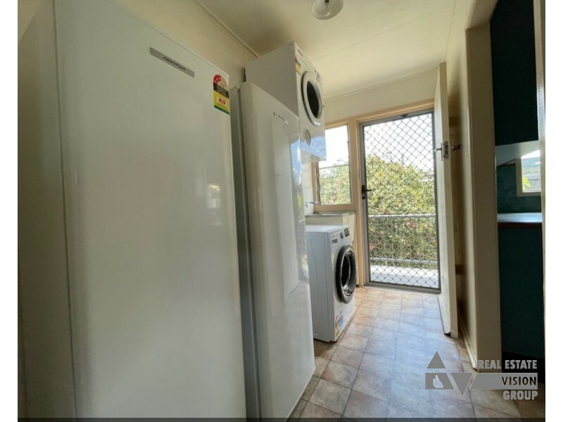 44 Littlefield St, Blackwater QLD 4717