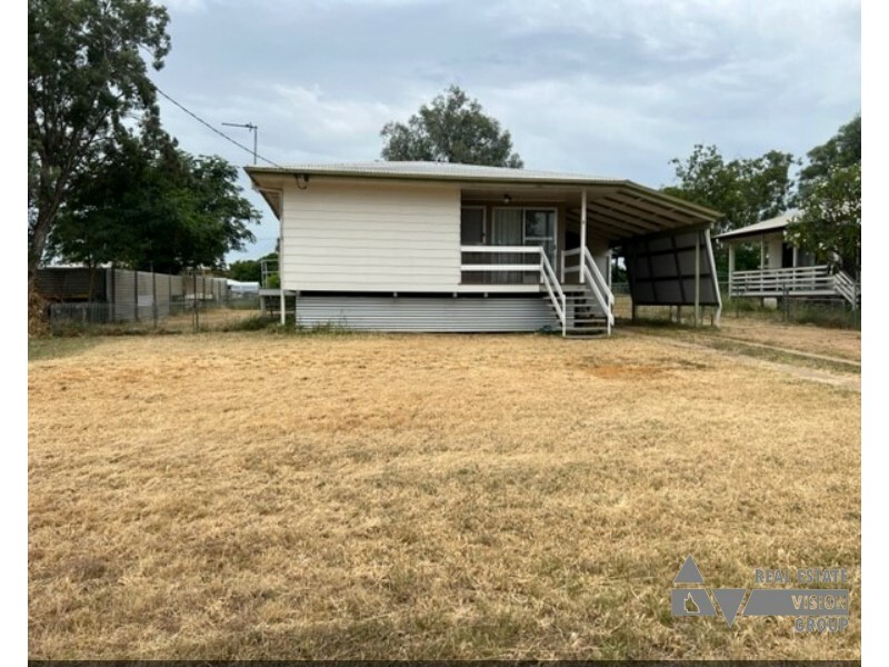 3 Eucalyptus St, Blackwater QLD 4717