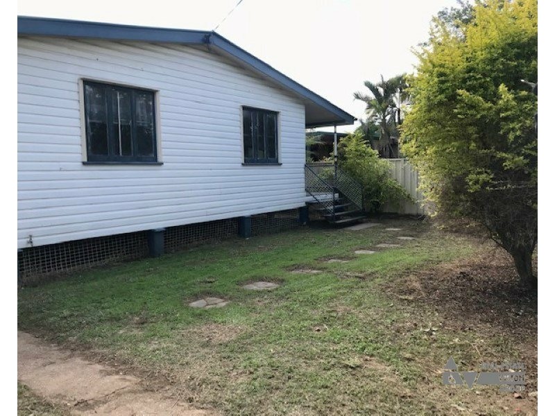 12 Old Airport Dr, Emerald QLD 4720