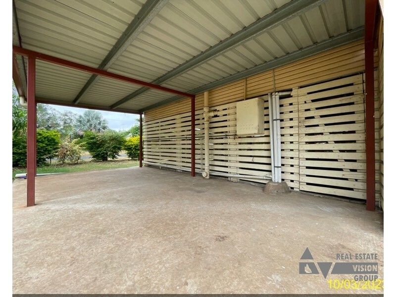 1 Talbot Street, Blackwater QLD 4717
