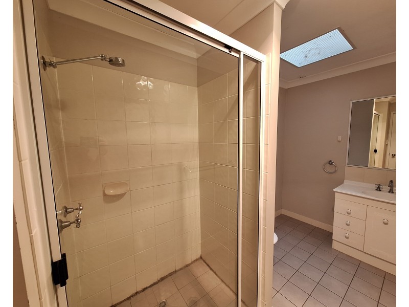 Unit 3/6 Burn St, Capella QLD 4723