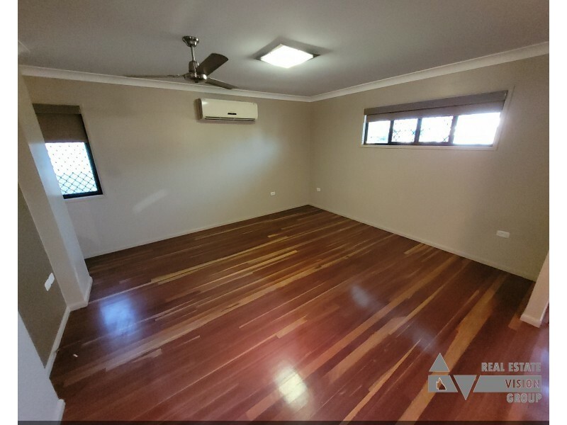 52 Littlefield St, Blackwater QLD 4717