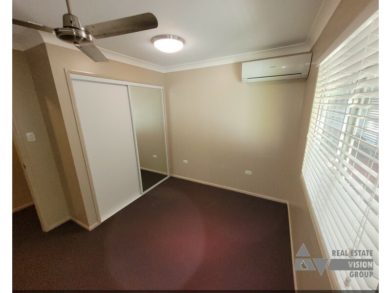 52 Littlefield St, Blackwater QLD 4717