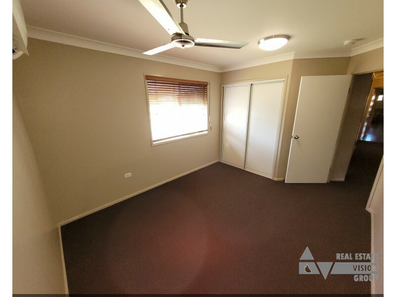 52 Littlefield St, Blackwater QLD 4717