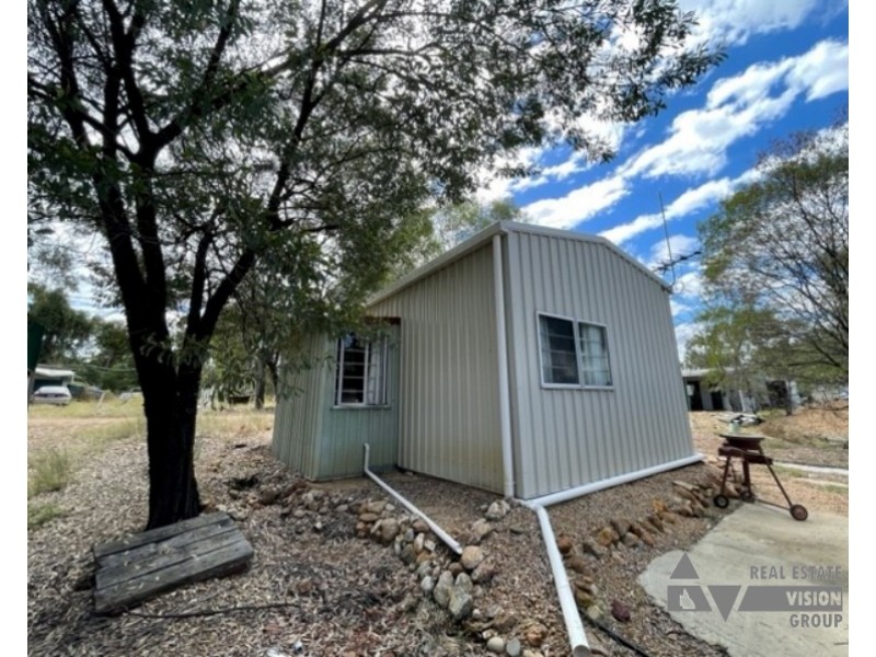 MC70705 Ruby Hill, Sapphire QLD 4702