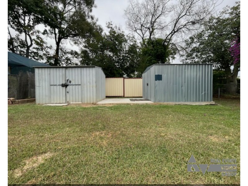 46 Rufus St, Blackwater QLD 4717