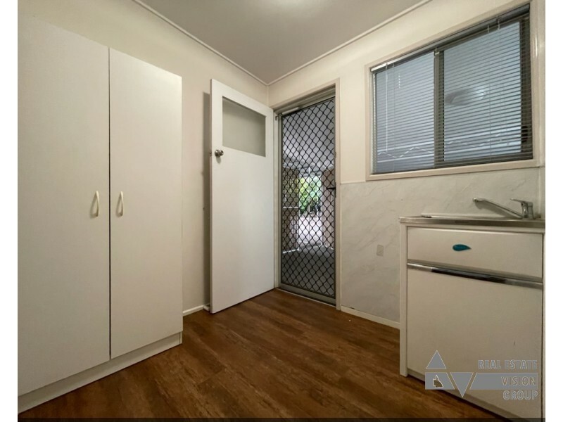46 Rufus St, Blackwater QLD 4717