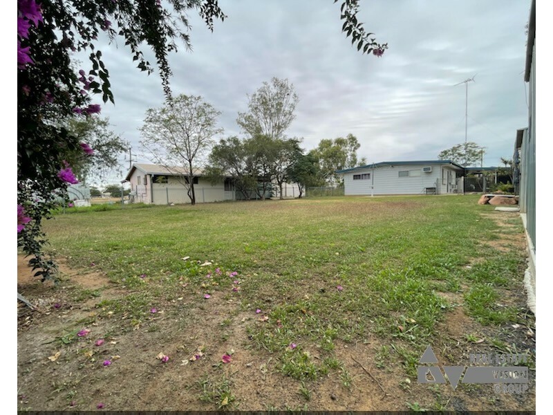 46 Rufus St, Blackwater QLD 4717