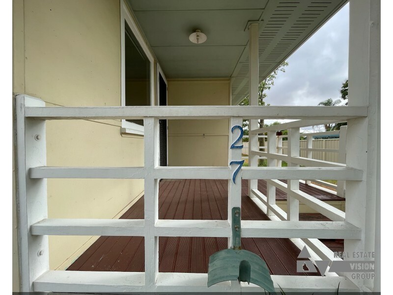 27 Fay Street, Blackwater QLD 4717