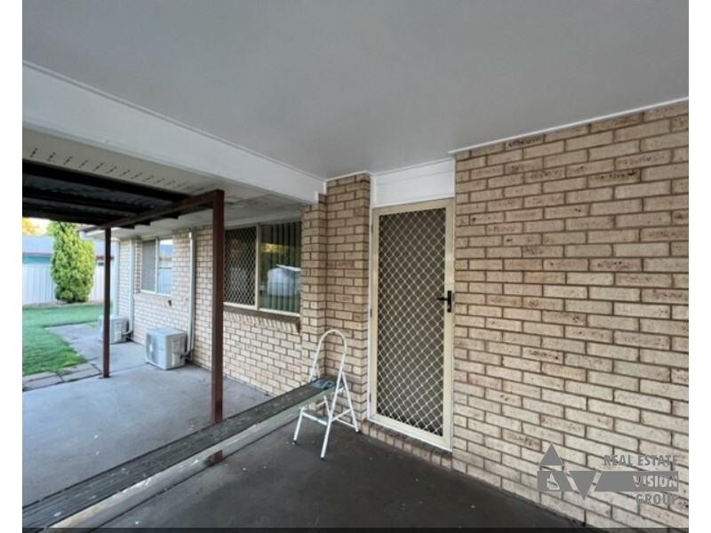 A/22 Eubar, Emerald QLD 4720