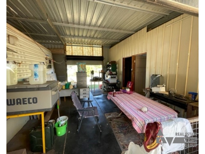 MC71634/71721 RubyCrescent, Bedford Hill, Rubyvale QLD 4702