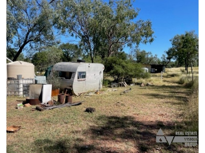 MC71634/71721 RubyCrescent, Bedford Hill, Rubyvale QLD 4702