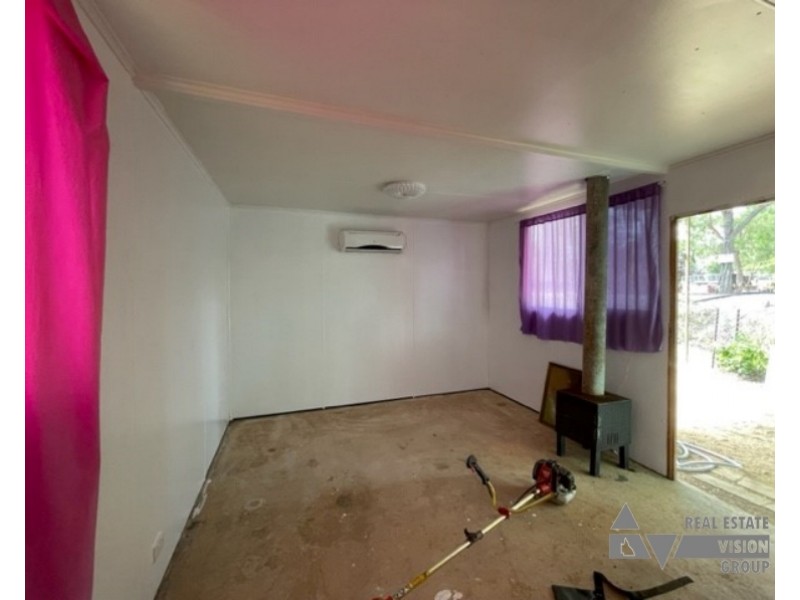 MC72027/72349 Ruby Crescent, Rubyvale QLD 4702