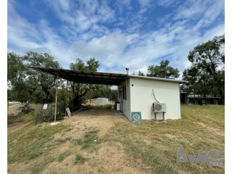 MC72027/72349 Ruby Crescent, Rubyvale QLD 4702