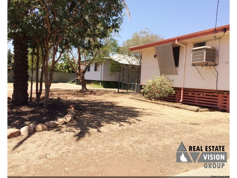 7 Gidyea St, Blackwater QLD 4717