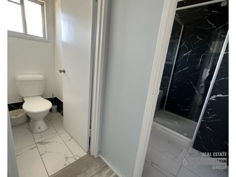 6 Moran St, Capella QLD 4723