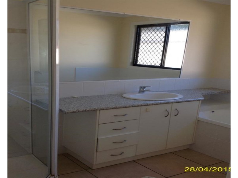 13 Sandalwood Street, Blackwater QLD 4717