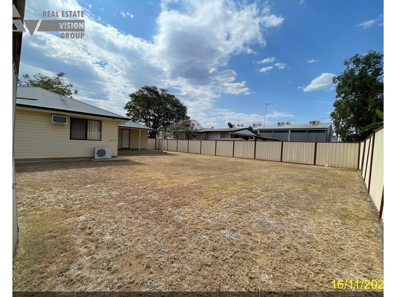 13 Sandalwood Street, Blackwater QLD 4717