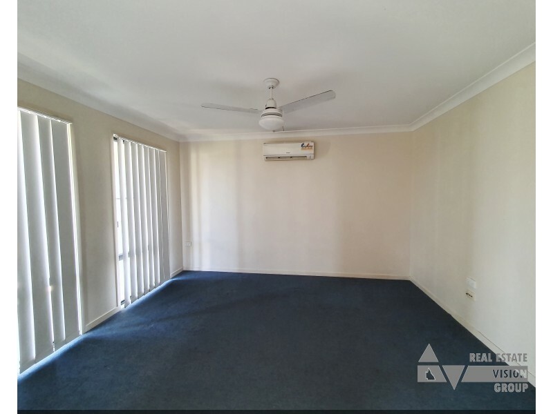 13 Desgrand Street St, Emerald QLD 4720