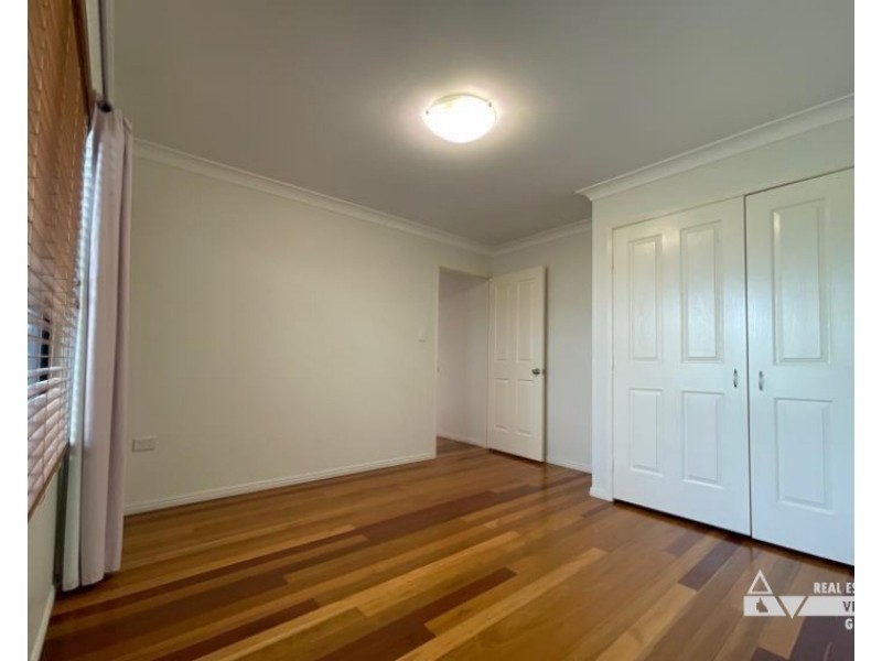 10 Summer Red Ct, Blackwater QLD 4717