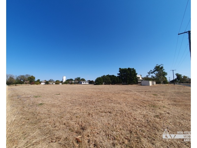 32 Conran St, Capella QLD 4723