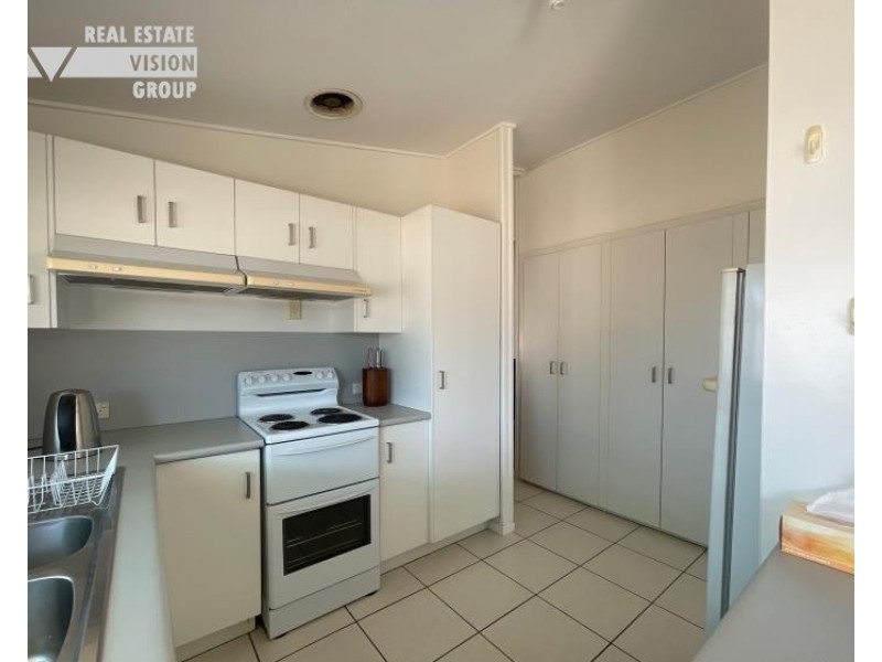 43 Stower St, Blackwater QLD 4717