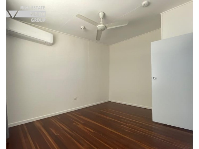 43 Stower St, Blackwater QLD 4717