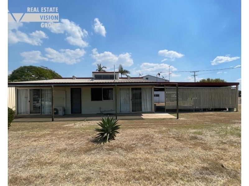 43 Stower St, Blackwater QLD 4717