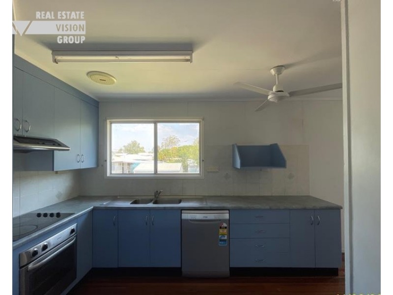 17 Quandong Street, Blackwater QLD 4717