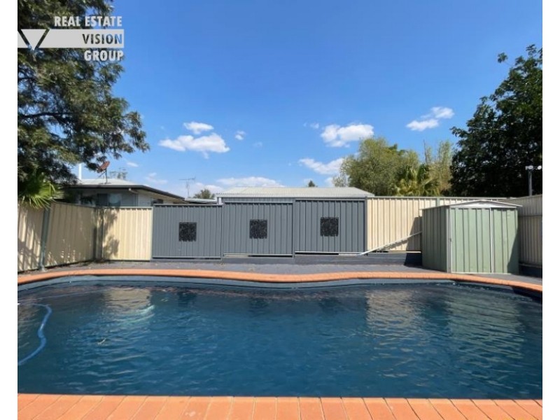 17 Quandong Street, Blackwater QLD 4717