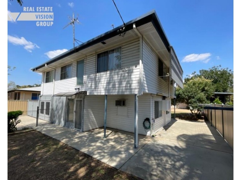 17 Quandong Street, Blackwater QLD 4717