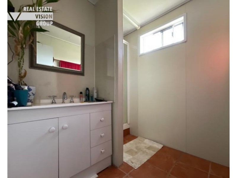 20 Conachan St, Blackwater QLD 4717