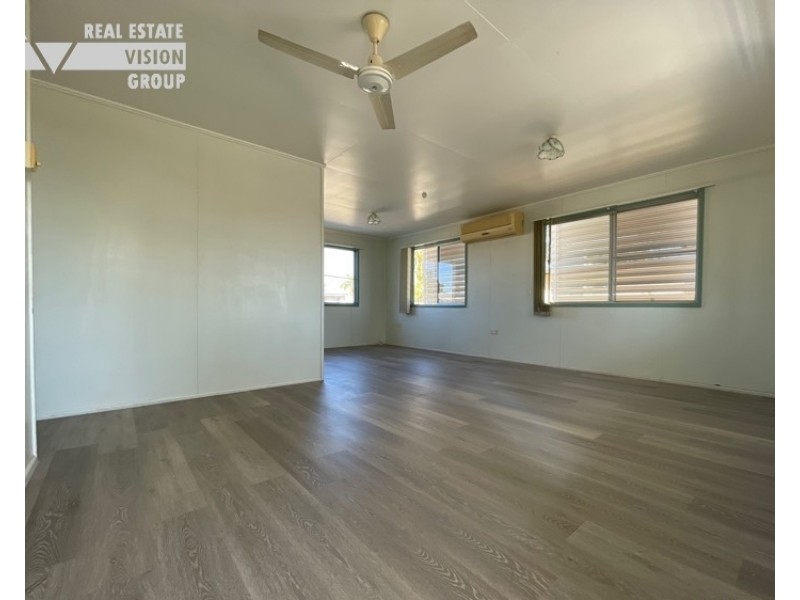 51 Stower, Blackwater QLD 4717