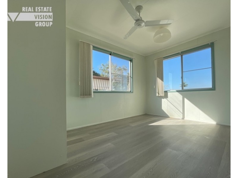 51 Stower, Blackwater QLD 4717