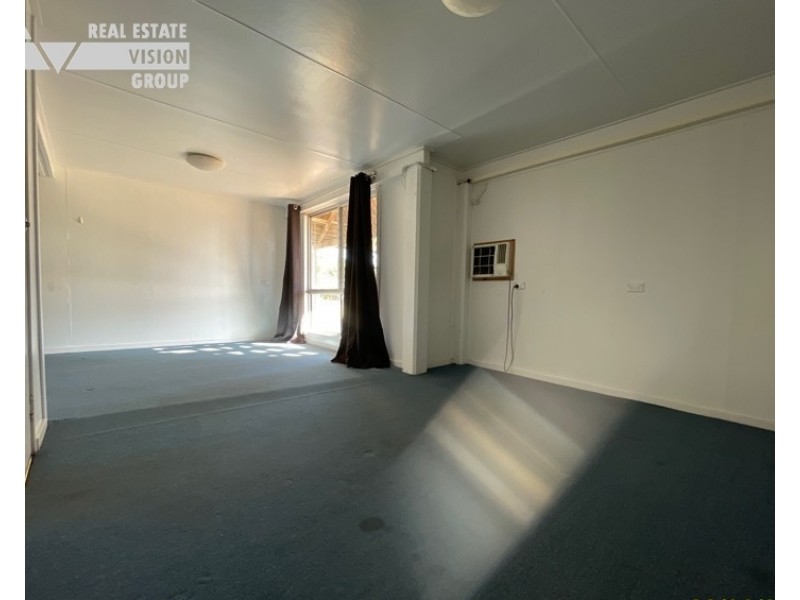 51 Stower, Blackwater QLD 4717