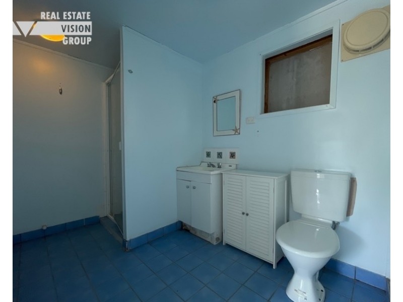 51 Stower, Blackwater QLD 4717