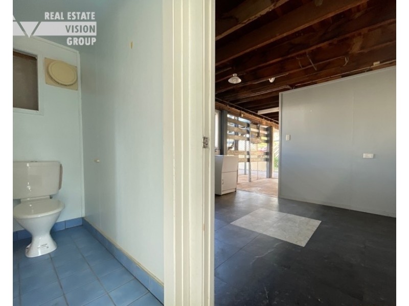 51 Stower, Blackwater QLD 4717