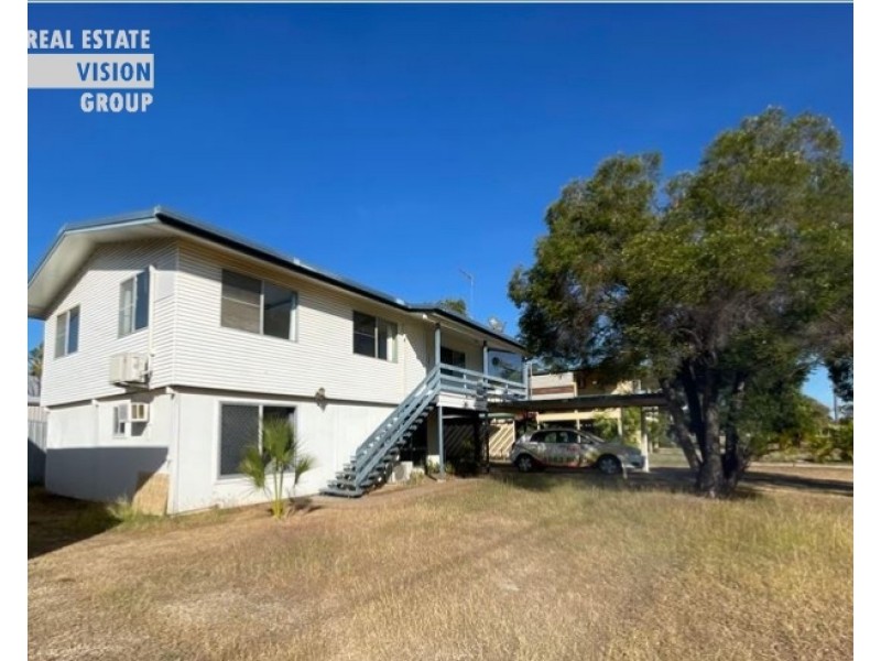 51 Stower, Blackwater QLD 4717