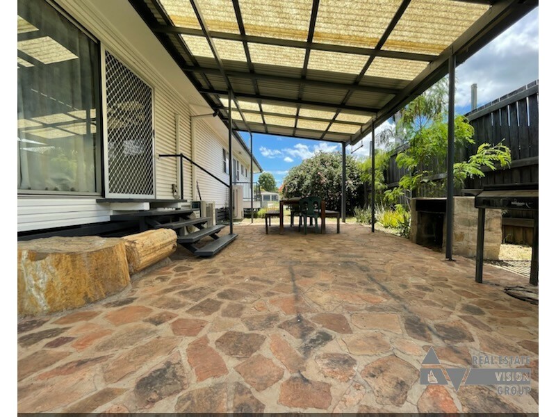 44 Littlefield St, Blackwater QLD 4717