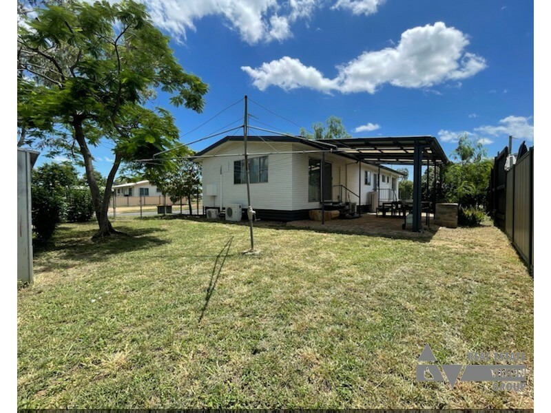 44 Littlefield St, Blackwater QLD 4717