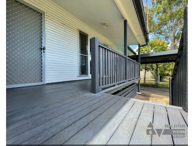 44 Littlefield St, Blackwater QLD 4717