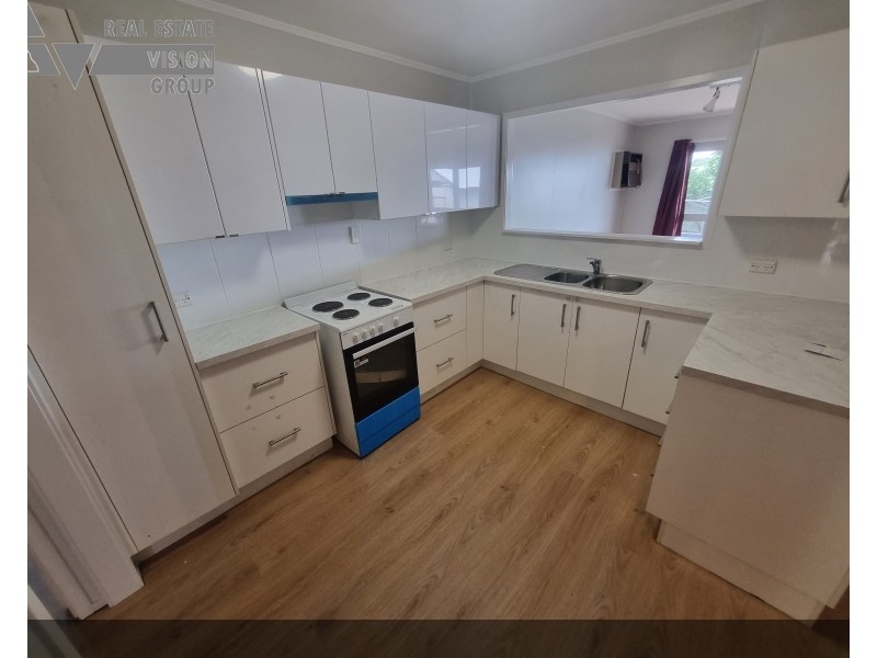 48 Taurus St, Blackwater QLD 4717