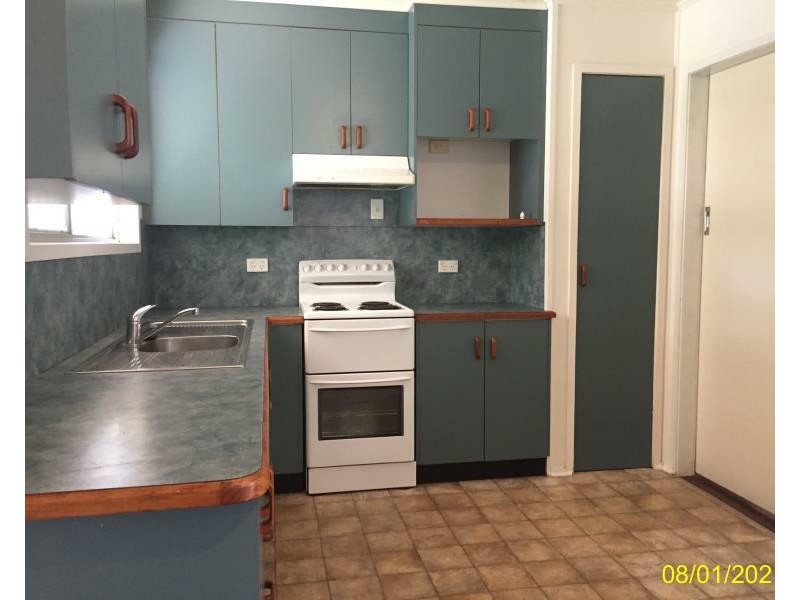 2 Myall Street, Blackwater QLD 4717
